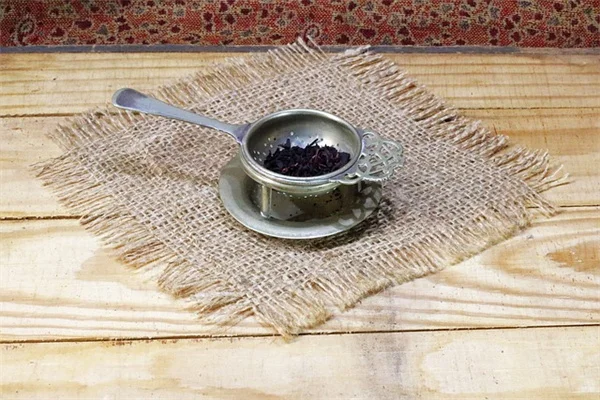 Yarn Bombingは木に悪影響？知っておきたい5つの真実